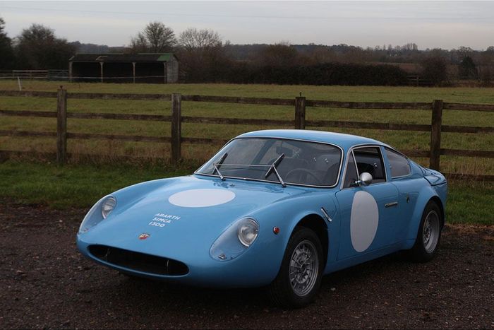 Abarth Simca 1300 Longnose Restoration - Photographs by: AMPaquete